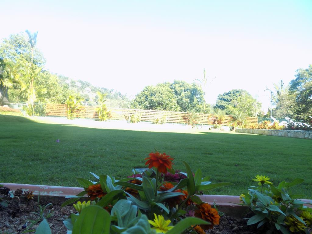The Kandyan Exterior foto