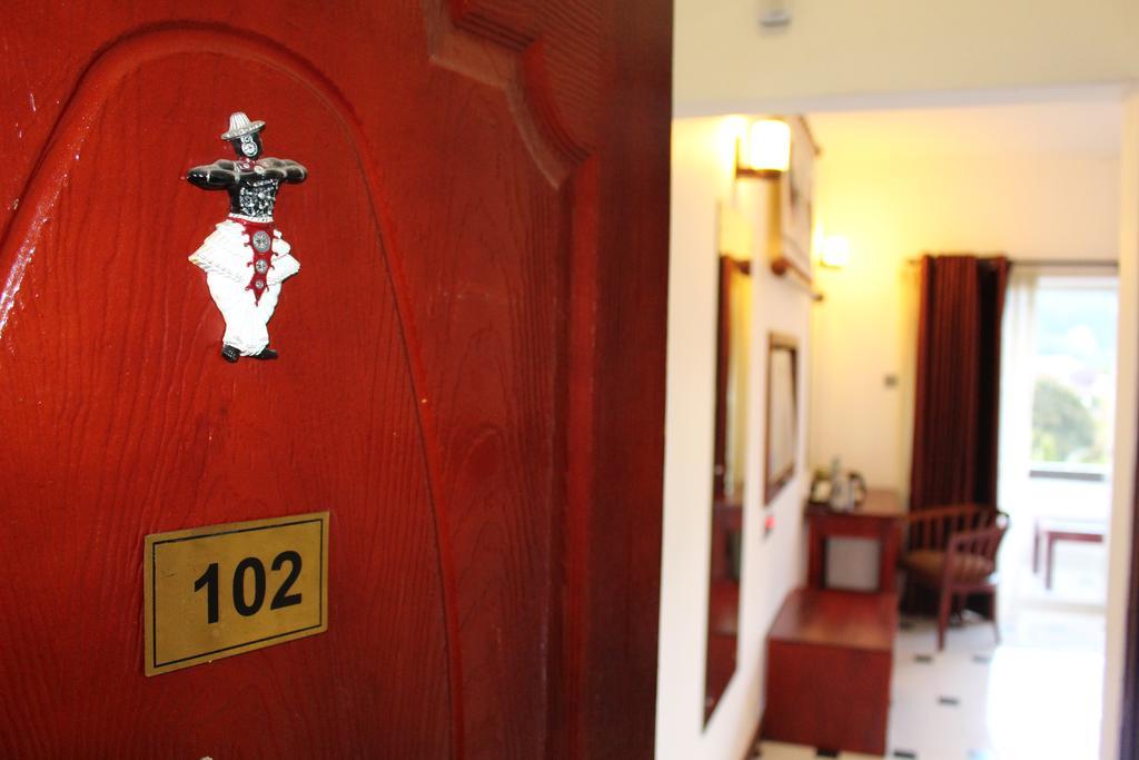 The Kandyan Exterior foto