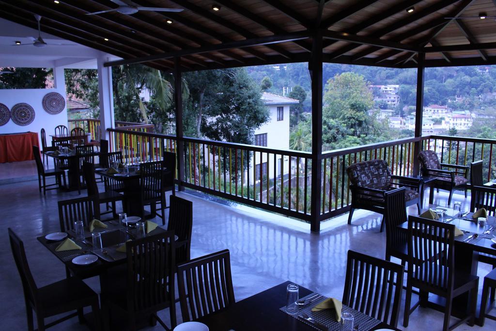 The Kandyan Exterior foto